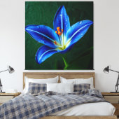 Beautiful Blue Flower - Artistic Photograph Leinwanddruck (Insitu (Schlafzimmer))