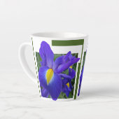 Beautiful Blue Iris Design Latte Tasse (Linke Ecke)