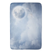 Beautiful Blue Sky mit Flying Swans Badematte (Vorderseite Vertikal)