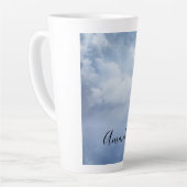 Beautiful Blue Sky mit Flying Swans Milchtasse (Linke Ecke)
