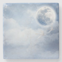 Beautiful Blue Sky mit Flying Swans