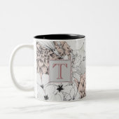 Beautiful Boho Moderne Blume Monogram Zweifarbige Tasse (Links)