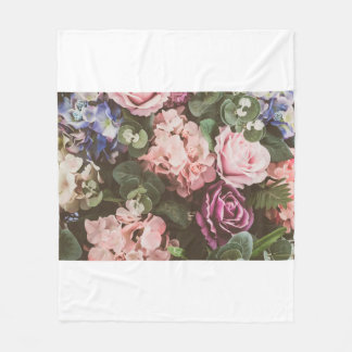 Beautiful bouquet flower for background - Vintage Fleecedecke