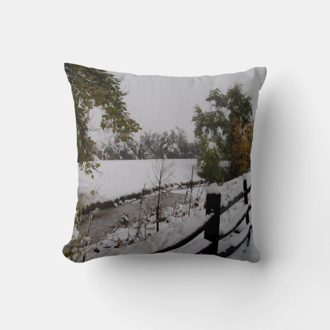 Beautiful Colorado Ranch Throw Kissen (Vorderseite)