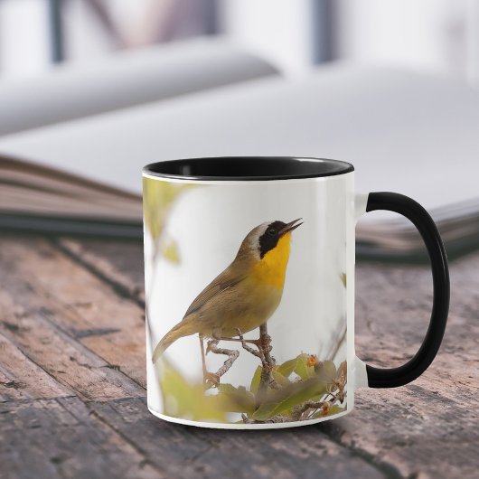 Beautiful Common Yellowthroat Warbler Songbird Tasse