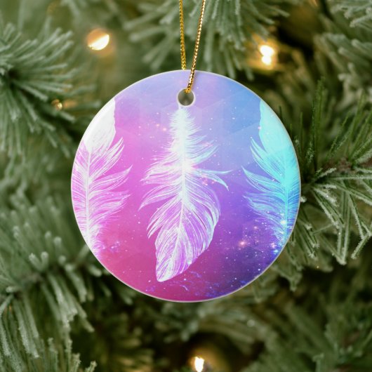 Beautiful Feathers in Space Keramik Ornament (Baum)