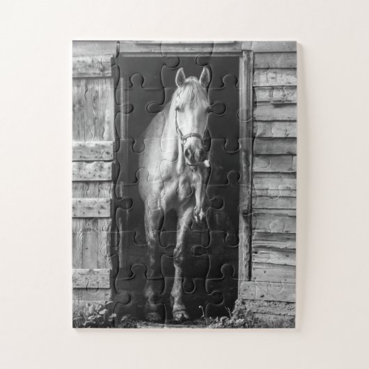 Beautiful Horses Rustic Barn B&W Oversized Puzzle (Vertikal)