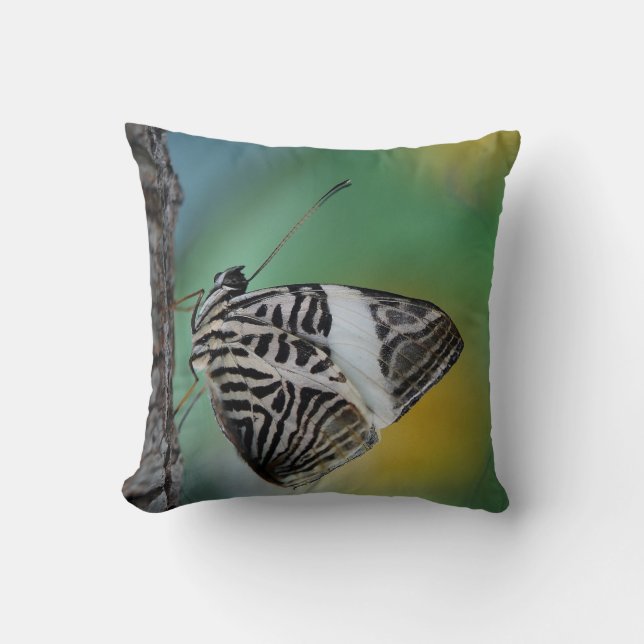 Beautiful Mosaic Zebra Butterfly Kissen (Vorderseite)