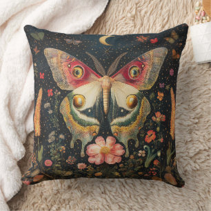 Beautiful Moth Crescent Moon Kissen