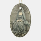 Beautiful Nun Keramikornament (Links)