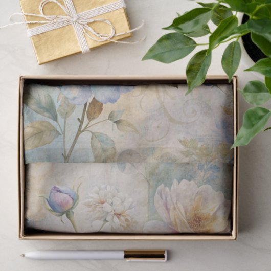 Beautiful Pastel Peonies on a Collage Background Seidenpapier (Geschenk)