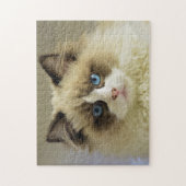 Beautiful Ragdoll Cat with Blue Eyes Puzzle (Vertikal)