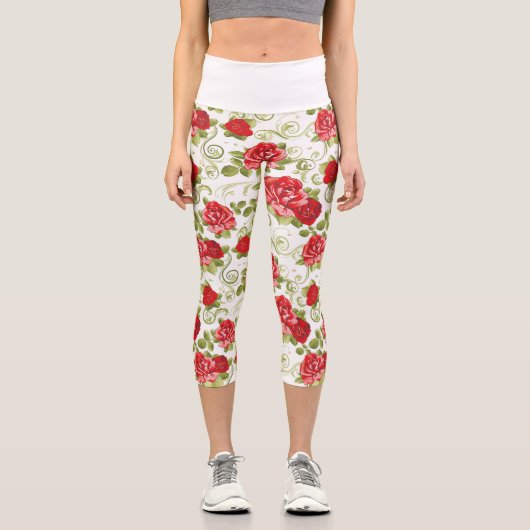 Beautiful Red Floral Rose Pattern Capri Leggings (Vorderseite)