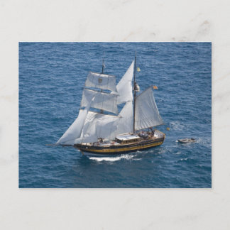 Beautiful sailing boat postkarte