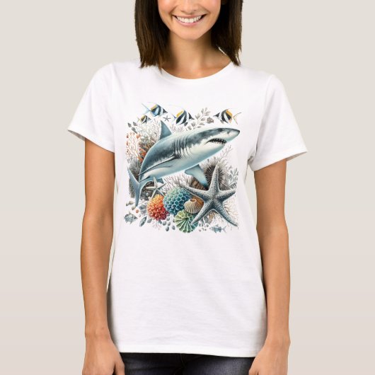 BEAUTIFUL SHARK IN OCEAN WITH FISH AND CORAL T-Shirt (Vorderseite)