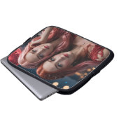 Beautiful Sisters Laptopschutzhülle (Vorne Knopf)