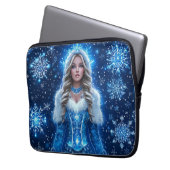 Beautiful Snow Maiden Laptopschutzhülle (Vorderseite Links)