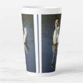 Beautiful Swan Latte Tasse (Vorderseite)