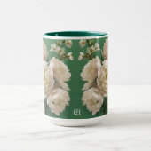 Beautiful White & Pink Peonies Name Monogram Tasse (Zentrum)