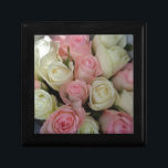 Beautiful White Roses Blume Bouquet Schmuckschachtel<br><div class="desc"></div>