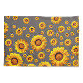 Beautiful yellow flowers on gray background kissenbezug (Rückseite)