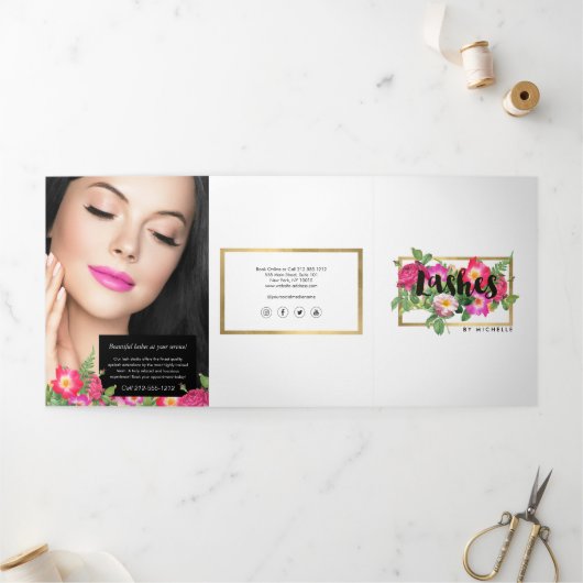 Beauty Florals Lash Extensions White Broschüre (Außenbereich)