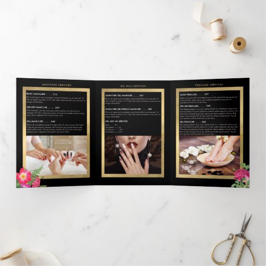Beauty Florals Nail Salon Black Broschüre (Innenseite)