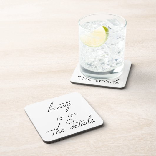 Beauty Hard Plastic Untersetzer (Rechte Seite)