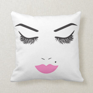 Beauty Makeup Face Lashes & Pink Lips Chic Kissen