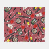 Beauty-Produktmuster auf einem roten Hintergrund Fleecedecke (Vorderseite (Horizontal))