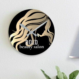 Beauty Salon Business Name Metallic Gold + Black Runde Wanduhr