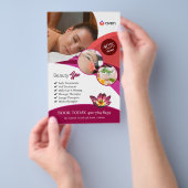 Beauty Wellness-Center Custom Flyer (Handgriff)