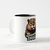 Beaversmart - Funny Beaver mit Brillen Graphic Zweifarbige Tasse (Vorderseite Links)