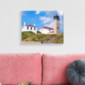 Beavertail Leuchtturm, Rhode Island Wrapped Canvas Leinwanddruck (Insitu (Wohnzimmer))