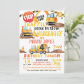 Bebauungsfahrt bei der Geburtstagsparade Einladung (Stehend Vorderseite)