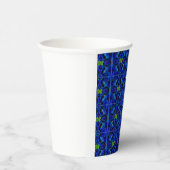 Becher mit blauem Papier (Rechts)