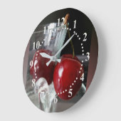 Becher mit Kirschen Große Wanduhr (Winkel)