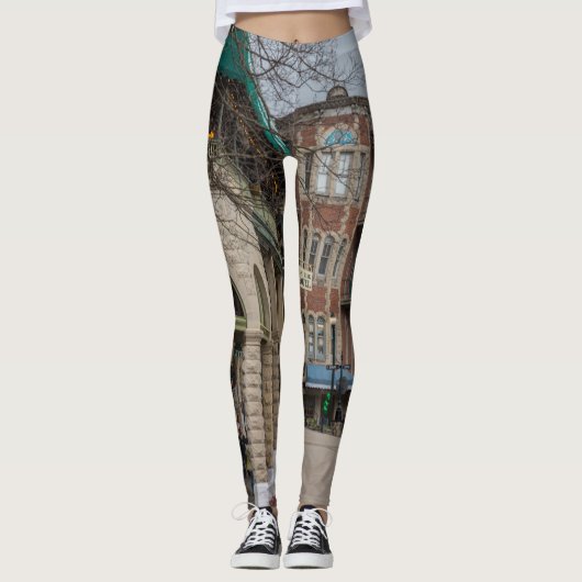Becken Park und Flatiron Flats Leggings (Vorderseite)