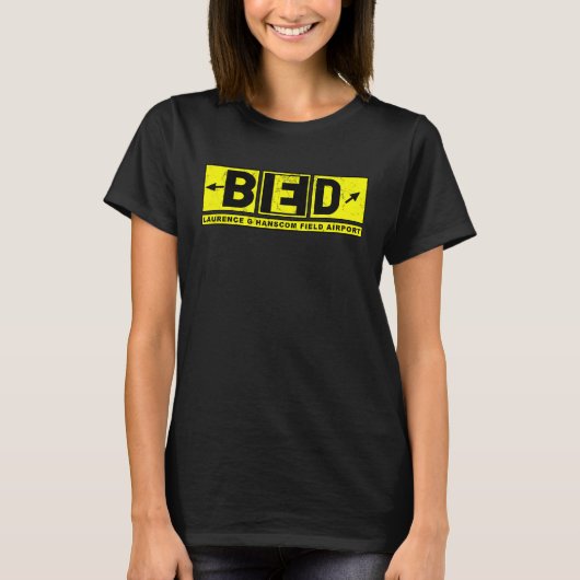 BED Laurence G Hanscom Field Airport Taxiway-Zeich T-Shirt (Vorderseite)