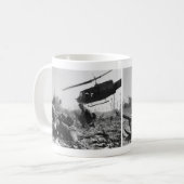 Bedeutenden Crandalls UH-1D Hubschrauber im Kaffeetasse (Vorderseite Links)