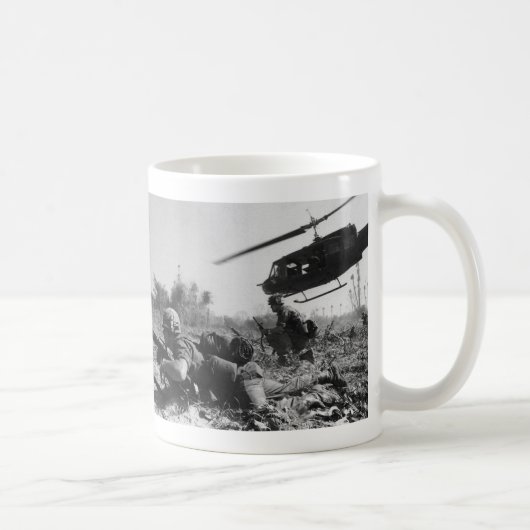 Bedeutenden Crandalls UH-1D Hubschrauber im Kaffeetasse (Rechts)