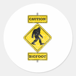 Bedrängtes Vorsicht Bigfoot Runder Aufkleber