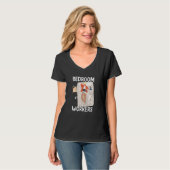 Bedroom Workers On Duty At Night Shift Constructio T-Shirt (Vorderseite Vollansicht)