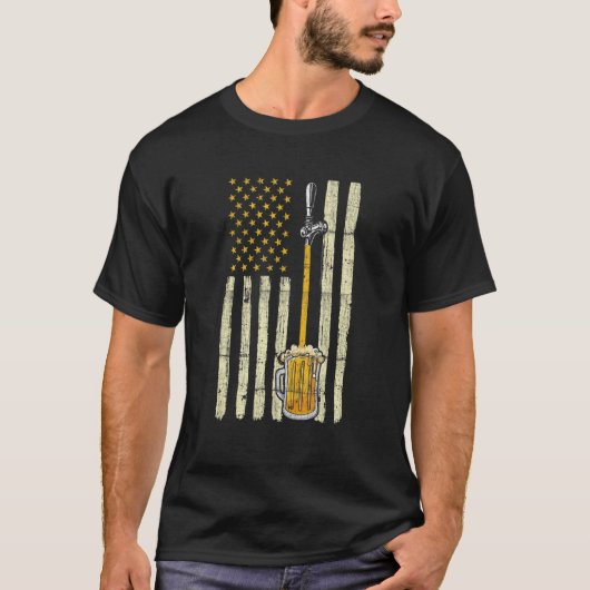 Bedrückter amerikanischer Flaggenbär Steche Humore T-Shirt (Vorderseite)