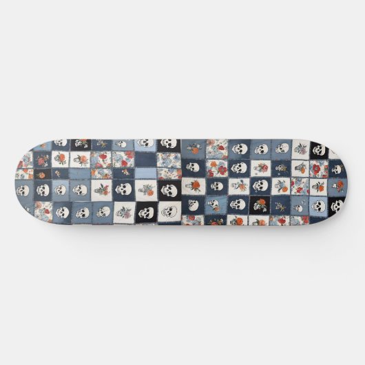 Bedrückter Denim Patchwork Skulls Floral Skateboard (Horizontal)