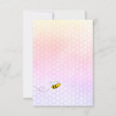 Bee Baby Duschmädchen Blumengrün Mutter zu Biene Einladung (Rückseite)