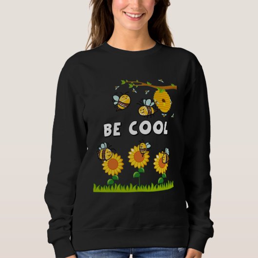 Bee Cool Pollination & Hive  For Children & Toddle Sweatshirt (Vorderseite)