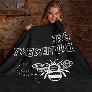 Bee Different Sherpadecke