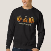 Bee different  unique retro Beekeeper and Bee Sweatshirt (Vorderseite)