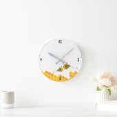 Bee happy all day! runde wanduhr (Zuhause)